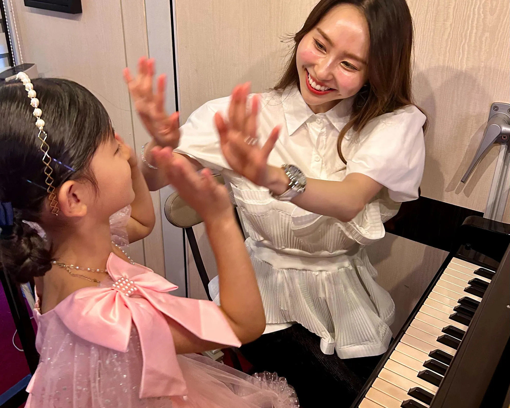 港区　ピアノ教室　英語